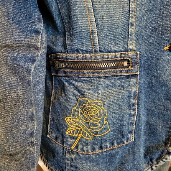 RAVE Jean Jacket Cropped Distressed Embroidered Zipped Pockets Button Fr… - Picture 7 of 7